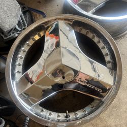 20” Limited Blades 5 Lug Universal