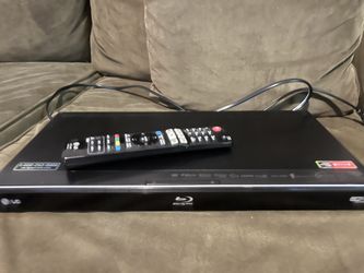 Barely used LG Blu-Ray/DVD Player
