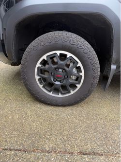 Good Year Wrangler 265/65r18