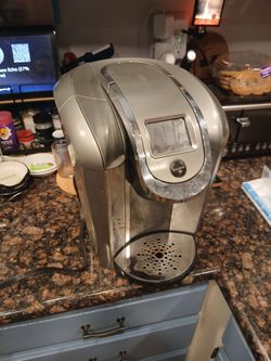 Keurig K525 Single Serve K-Cup Coffee Maker