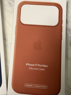 Apple iPhone 17 Pro Max Silicone Case