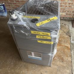 Furnace high efficiency 110,000 btus 95% plus plastic vent