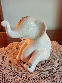 Lenox elephant