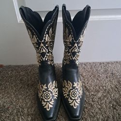 Ariat Womens Embroidere Boot Size 8.5