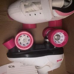 Ladies “bullet” Speed Skates