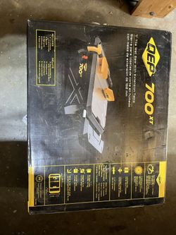 QEP 700 Tile Saw