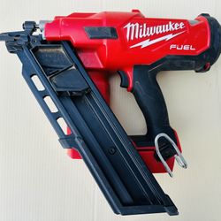 MILWAUKEE 2745-20 M18 FUEL 3-1/2" 30-Degree Cordless Framing Nailer- Tool Only