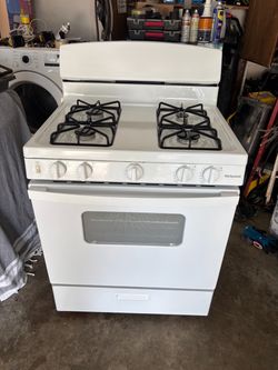 SAME AS NEW HOTPOINT BY GE GAS STOVE  WHITE EVERYTHING WORKING ESTUFA DE GAS MUY BUENA