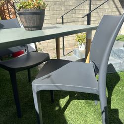Dining Table And Chairs 