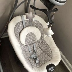 Graco Swing  Set 