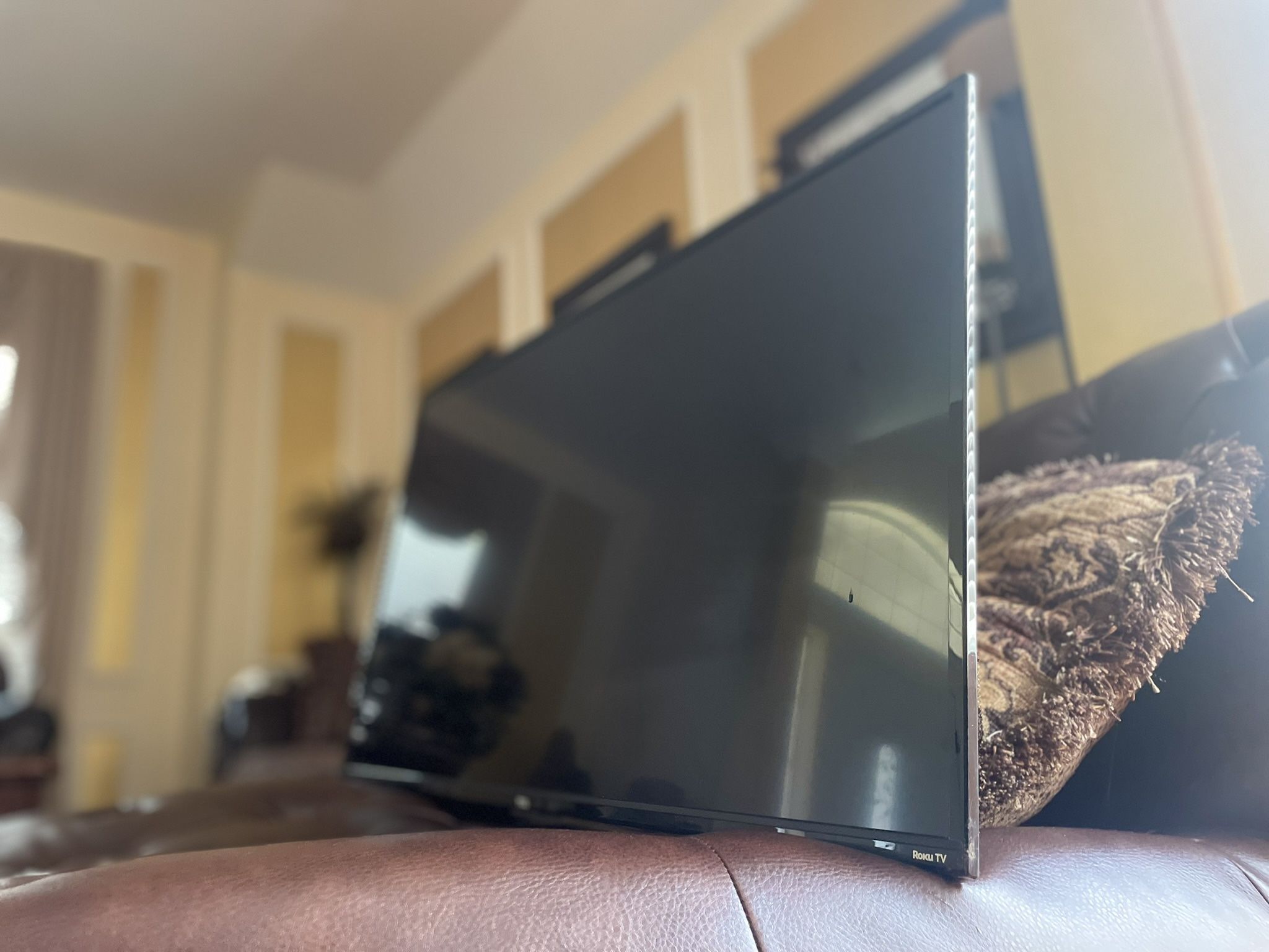 TCL 40" CLASS 3-SERIES FHD LED SMART ROKU TV