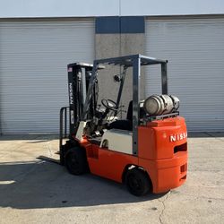 Nissan Forklift 5000 LB CAP 