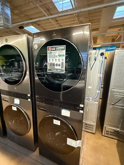 LG WashTower Electric Washer Dryer Combo