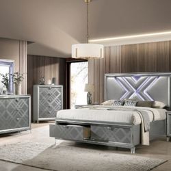 Brand New Silver Gray Queen Size 6pc Bedroom Set 