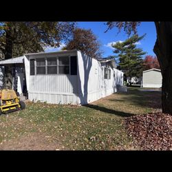 2 Bedroom 1 Bath Mobile Home for Sale! (1967)
