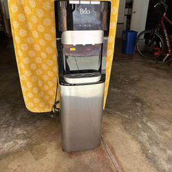Water Dispenser