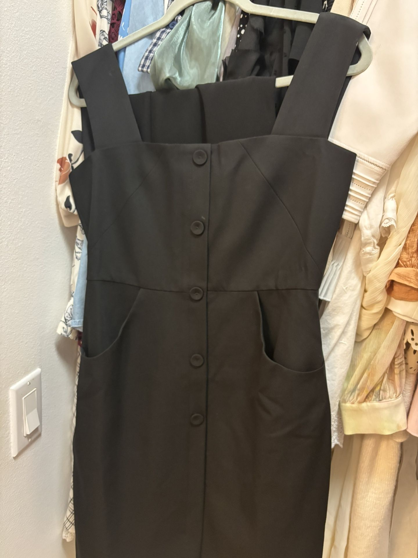 Black Dress Size L
