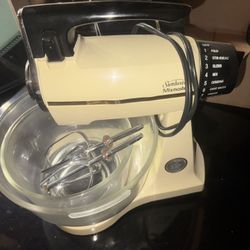 Vintage Sunbeam Mixmaster Stand Mixer