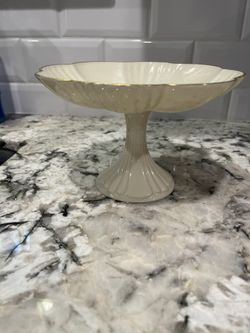 Lennox. Ivory with gold trim. Medium size candy dish with pedestal