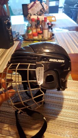 Bauer helmet