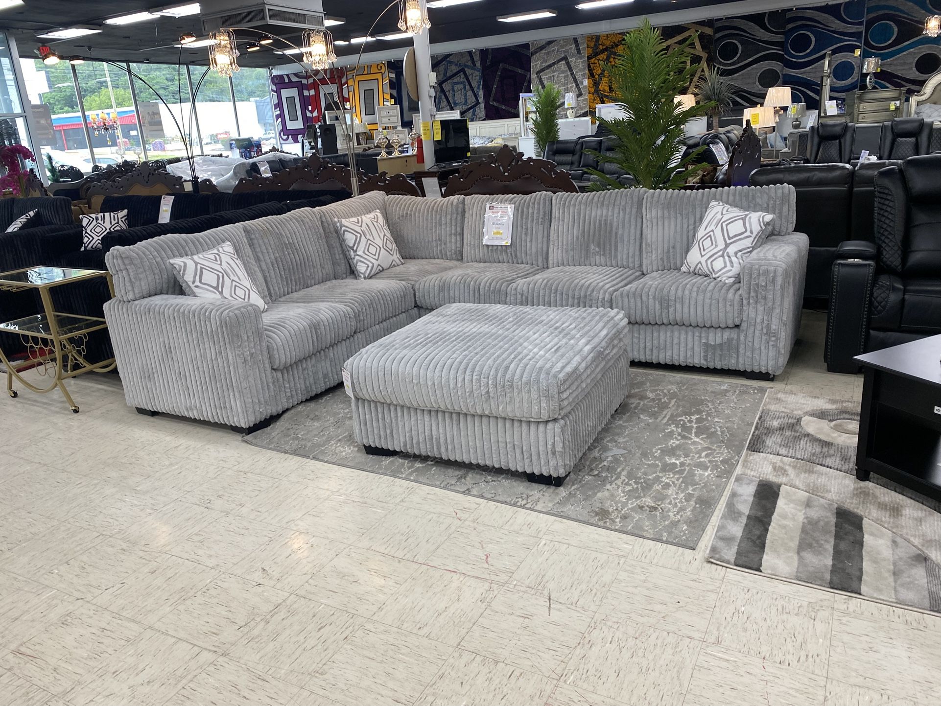 Sectional $999