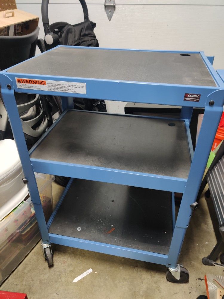 Computer AV Cart - Global Industrial