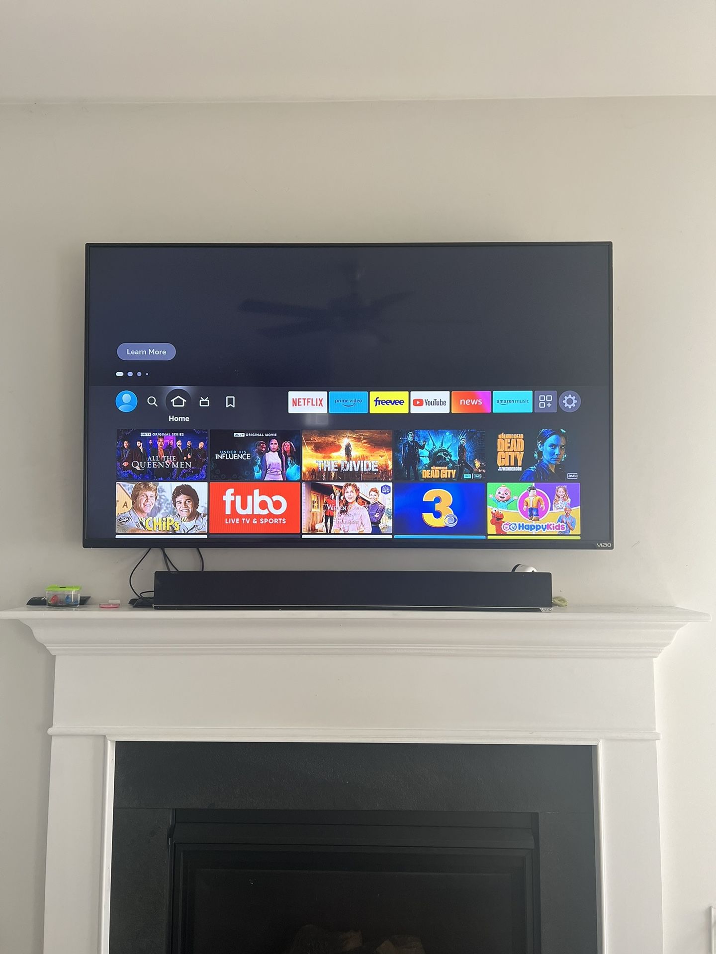 VIZIO TV & VIZIO SOUNDBAR