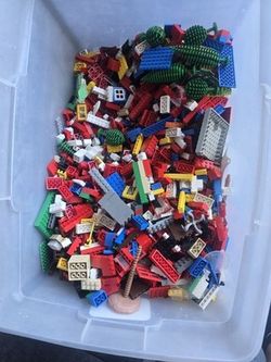 LEGO Bulk Lot 20 Lbs Mixed Bricks Plates Baseplates Trees Windows Doors Wheels