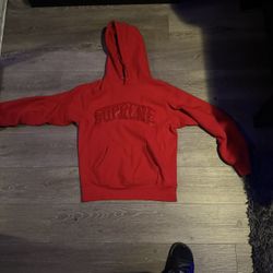 supreme hoodie