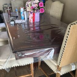 Dinning Table