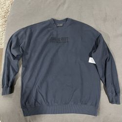 Taylor Swift Navy Sweatshirt Size (M)