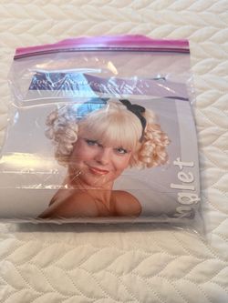 Enigma Ringlet synthetic wig 