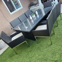 New Assembled 9pc Outdoor Dining Set / Patio Table With Chairs.