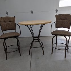 Bistro Table, 2 Stools