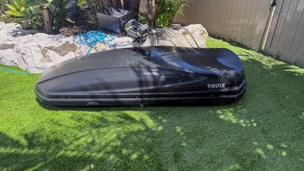 Thule Atlantis 1800 Rooftop Cargo Box -18 cu ft
