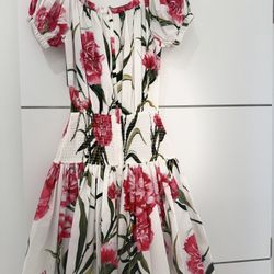 Dolce And Gabbana Floral Summer Dress – Elegant & Feminine