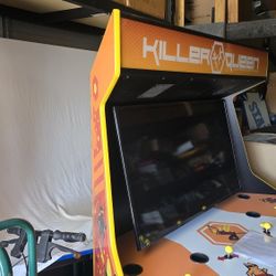 Bumblebear Games Killer Queen Video Arcade Game