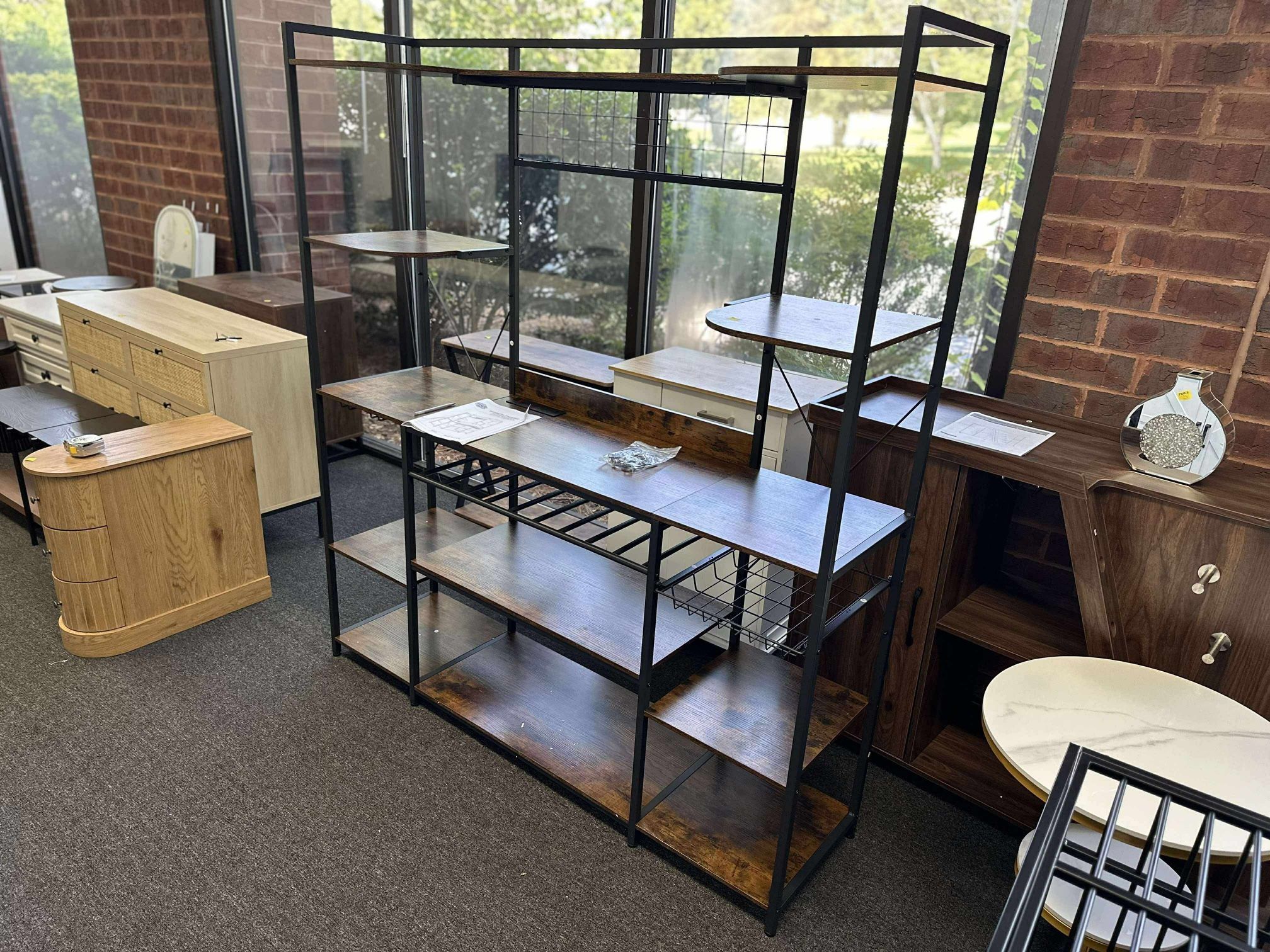 Large Computer Desk (16Dx63Wx70H)