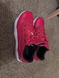 Jordan 11 Red Concords