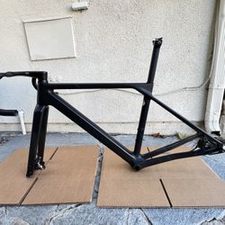 Canyon Ultimate CFR Di2 Frame, Top of the line model