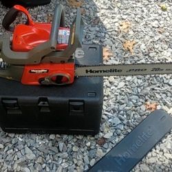 Homelite Pro 20" Chainsaw And Carry Case And Chain Protector 