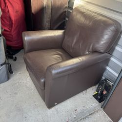 Reclining armchair