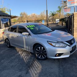2016 Nissan Altima 25