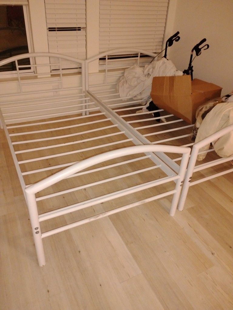 Moving Need Gone Asap