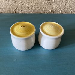 Vintage Franciscan Earthenware Hacienda Yellow Salt/Pepper Shakers