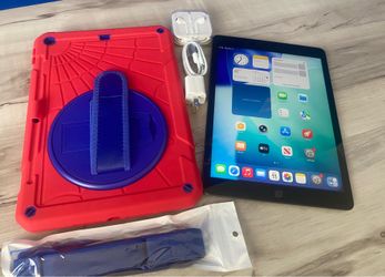 Apple iPad 7th Gen — 32GB — Unlocked — Excellent Condition