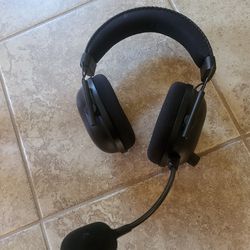 Razer Blackshark V2 Witeless Headphones