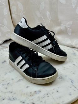 adidas Grand Court Kids Youth Shoes Size 2.5 Low Top Sneakers Black