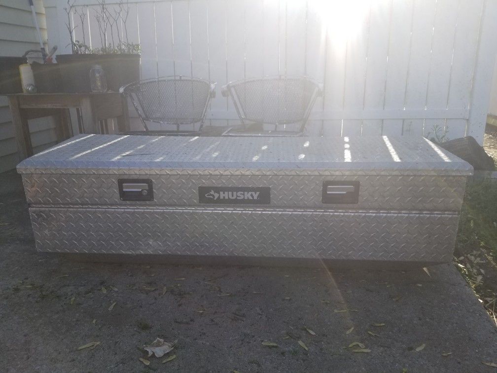 husky truck tool box