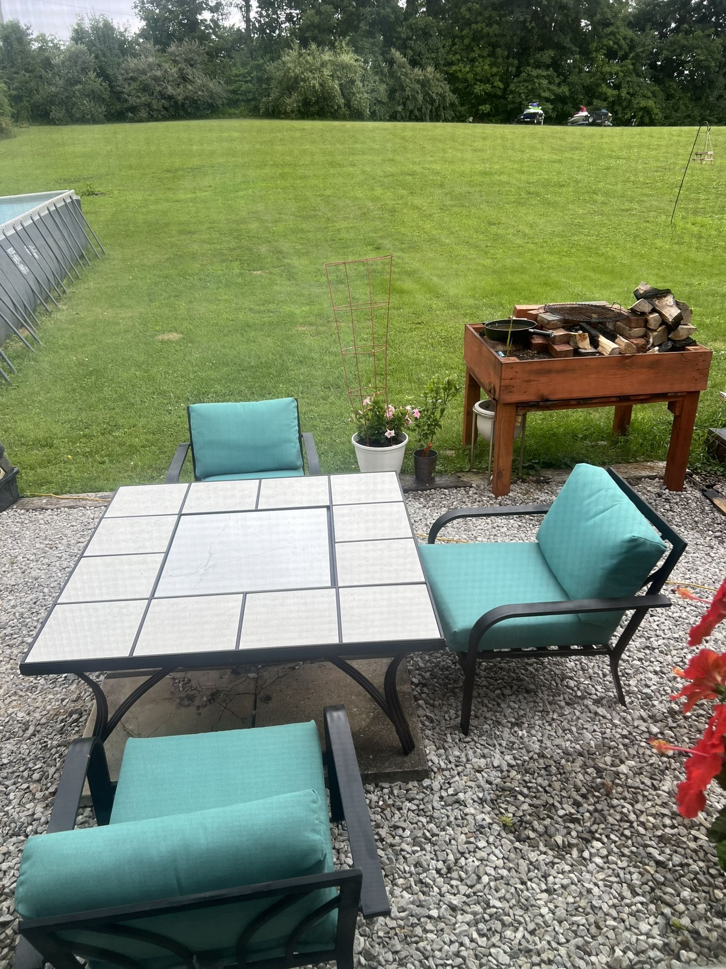 Fire Pit Table And Chairs